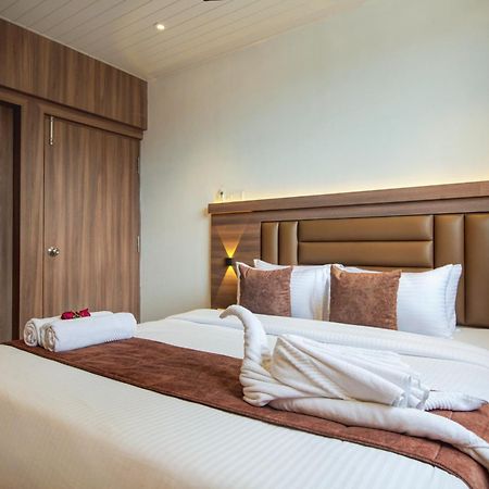 Hotel Galaxy Inn 纳威孟买 外观 照片