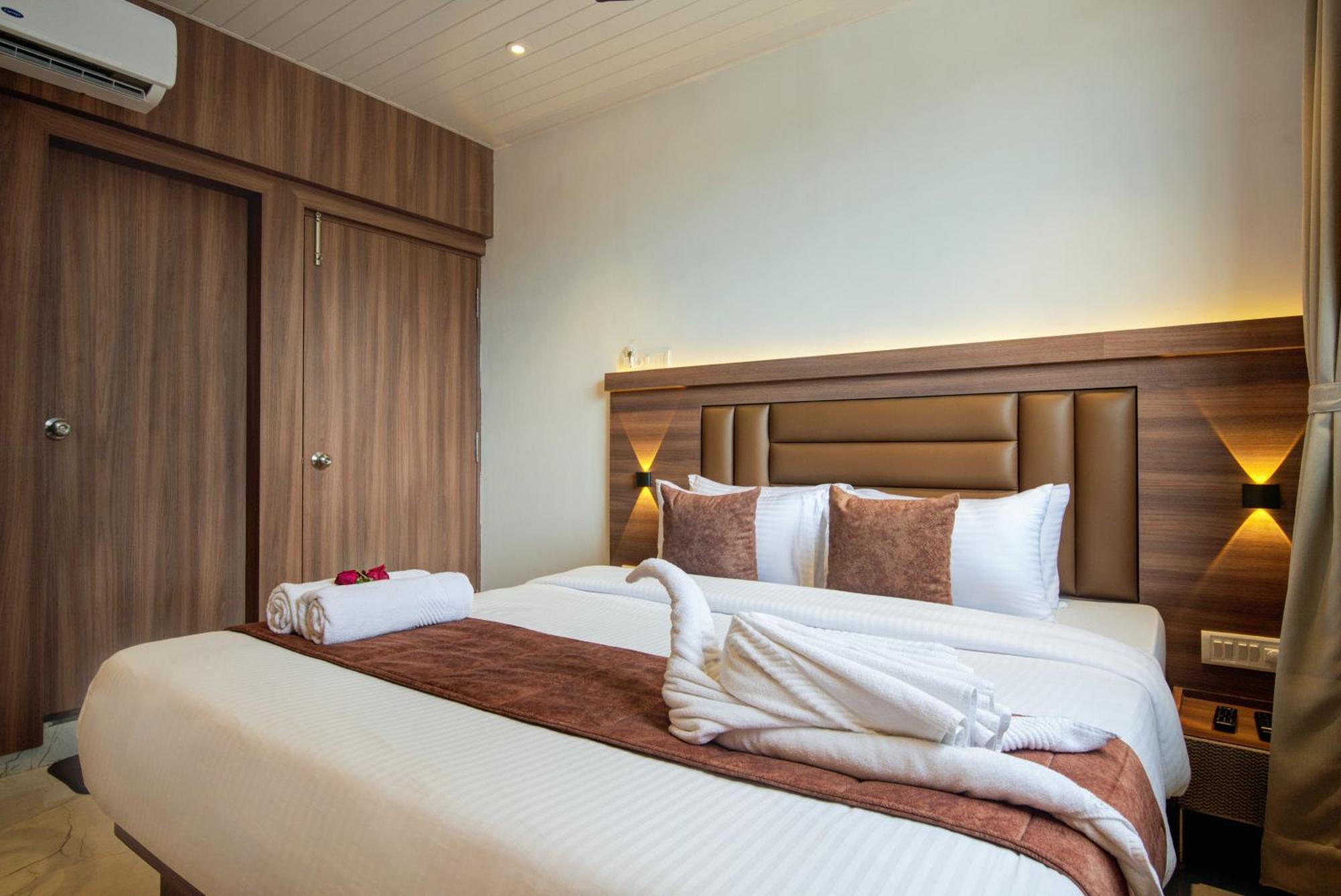 Hotel Galaxy Inn 纳威孟买 外观 照片