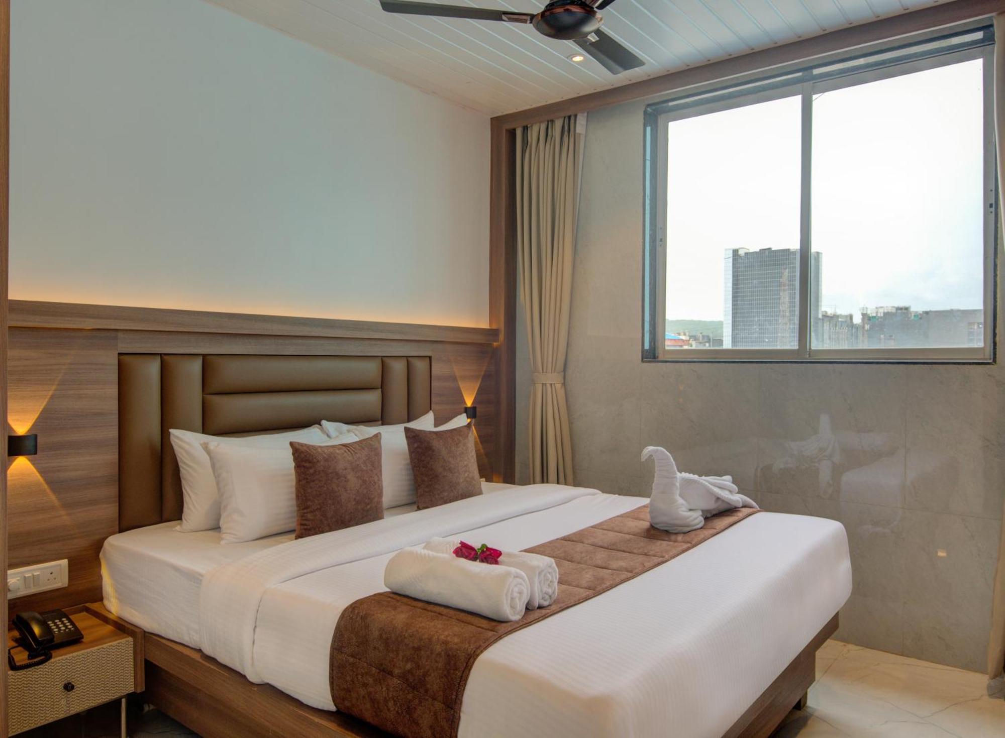Hotel Galaxy Inn 纳威孟买 外观 照片